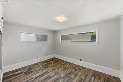 1313 Bayview St, North Bend, OR 97459 - Photo 21