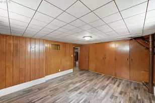 1313 Bayview St, North Bend, OR 97459 - Photo 27