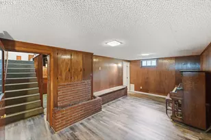 1313 Bayview St, North Bend, OR 97459 - Photo 29