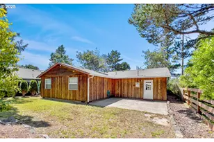 5450 Hacienda Ave, Lincoln City, OR 97367 - Photo 7