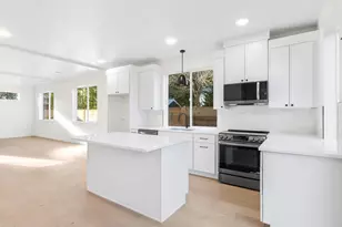 5947 SE 60th Ave, Portland, OR 97206 - Photo 23