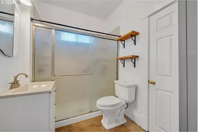 1802 8th St, Tillamook, OR 97141 - Photo 15