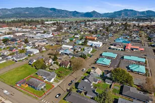 1802 8th St, Tillamook, OR 97141 - Photo 37