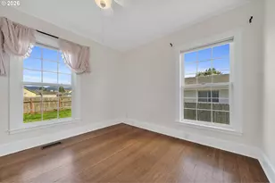 1802 8th St, Tillamook, OR 97141 - Photo 13