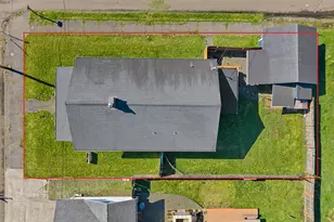 1802 8th St, Tillamook, OR 97141 - Photo 31