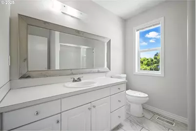 5609 SE 117th Ave, Portland, OR 97266 - Photo 19