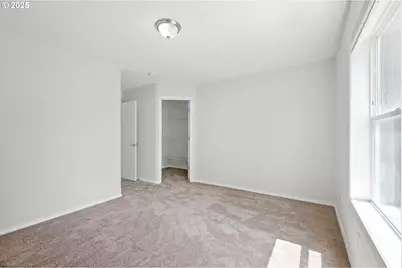 5609 SE 117th Ave, Portland, OR 97266 - Photo 17