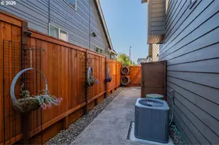 1736 N Sweetgum St, Canby, OR 97013 - Photo 37