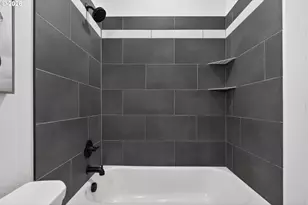 708 N Killingsworth St, Portland, OR 97217 - Photo 9