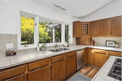 14555 NE Mulligan Ct, Aurora, OR 97002 - Photo 17