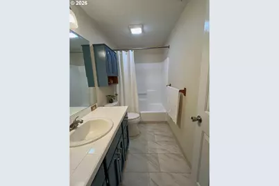 10205 NE 69th St, Vancouver, WA 98662 - Photo 19