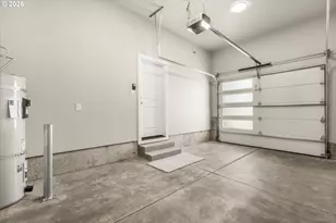 2403 NW 1st Dr, Gresham, OR 97030 - Photo 17
