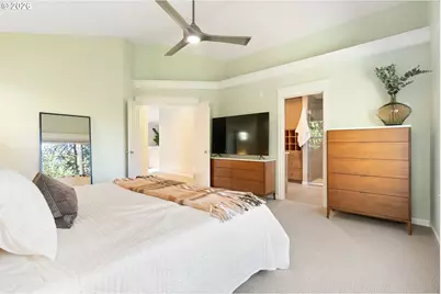 8746 SW Toma Ct, Portland, OR 97225 - Photo 33