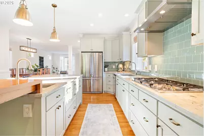 8746 SW Toma Ct, Portland, OR 97225 - Photo 19