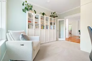 8746 SW Toma Ct, Portland, OR 97225 - Photo 15