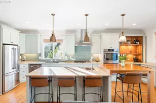 8746 SW Toma Ct, Portland, OR 97225 - Photo 21