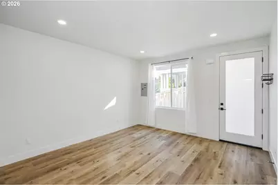 6185 N Campbell Ave, Portland, OR 97217 - Photo 41