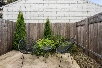 6185 N Campbell Ave, Portland, OR 97217 - Photo 23
