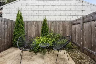 6185 N Campbell Ave, Portland, OR 97217 - Photo 23
