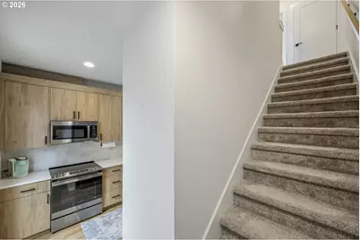 6185 N Campbell Ave, Portland, OR 97217 - Photo 25