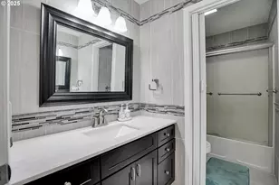 15703 SW Barrington Terrace, Tigard, OR 97224 - Photo 41