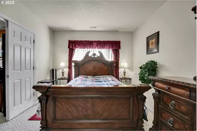 15703 SW Barrington Ter, Tigard, OR 97224 - Photo 25