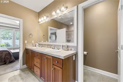 641 Troon Ave, Woodburn, OR 97071 - Photo 25