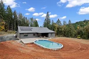 24741 Hall Rd, Cheshire, OR 97419 - Photo 39