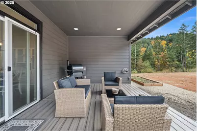 24741 Hall Rd, Cheshire, OR 97419 - Photo 35