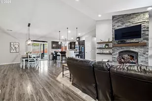 24741 Hall Rd, Cheshire, OR 97419 - Photo 5