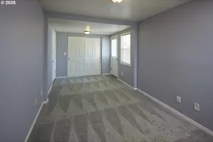 5160 NE Columbia Blvd, Portland, OR 97218 - Photo 19