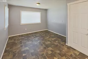 5160 NE Columbia Blvd, Portland, OR 97218 - Photo 15