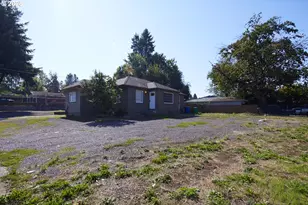 5160 NE Columbia Blvd, Portland, OR 97218 - Photo 3