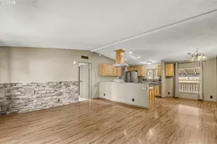 1949 SE Palmquist Rd, Gresham, OR 97080 - Photo 3