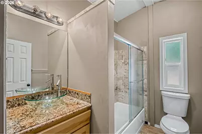 1949 SE Palmquist Rd #5, Gresham, OR 97080 - Photo 15