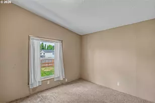 1949 SE Palmquist Rd, Gresham, OR 97080 - Photo 13