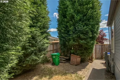 1949 SE Palmquist Rd #5, Gresham, OR 97080 - Photo 23