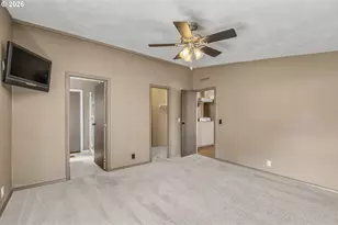 1949 SE Palmquist Rd, Gresham, OR 97080 - Photo 17