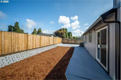 3990 Douglas Dr, Springfield, OR 97478 - Photo 31