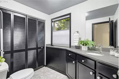 3440 SW Illinois St, Portland, OR 97239 - Photo 17