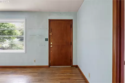 415 Date St, Drain, OR 97435 - Photo 21