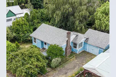 415 Date St, Drain, OR 97435 - Photo 1