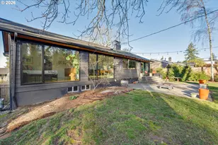 2400 SW 81st Ave, Portland, OR 97225 - Photo 39