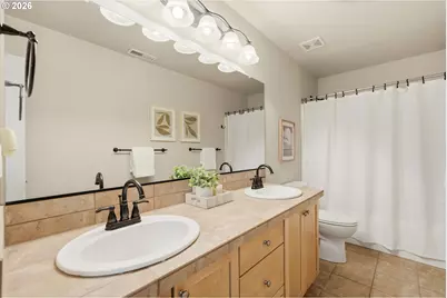 4715 E Masters Dr, Newberg, OR 97132 - Photo 31
