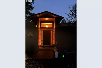 34501 Knox Butte Rd E, Albany, OR 97322 - Photo 3