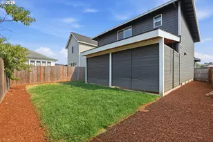 609 S Wynooski St, Newberg, OR 97132 - Photo 35