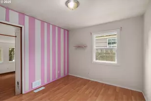 1536 NE 77th Ave, Portland, OR 97213 - Photo 13