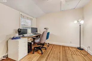 8825 NE Wygant St, Portland, OR 97220 - Photo 13