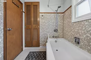 5535 SE Flavel St, Portland, OR 97206 - Photo 9