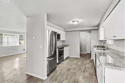 4104 SE 74th Ave, Portland, OR 97206 - Photo 9